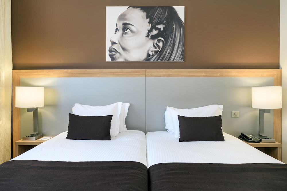 7 HOTEL AND FITNESS 14/72