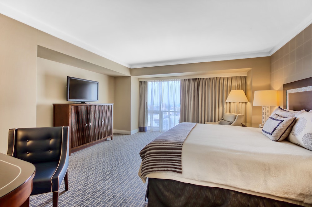 Omni Los Angeles Hotel At California Plaza 15/81