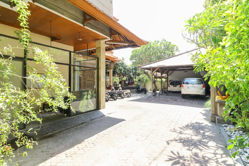 Legian Mas Beach Inn 14/19