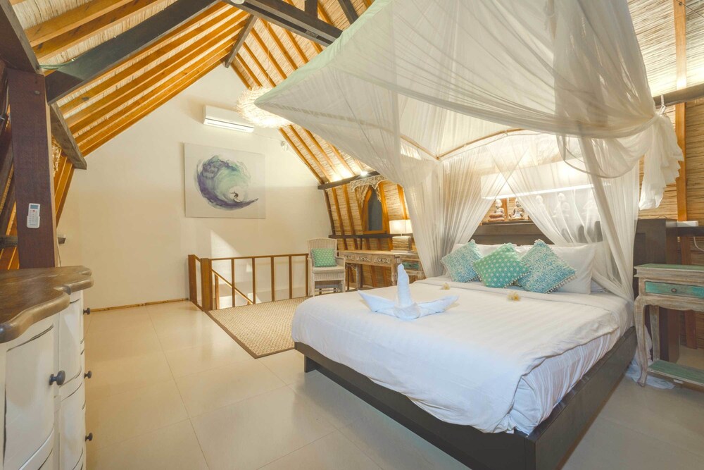 KIES VILLAS LOMBOK 29/67