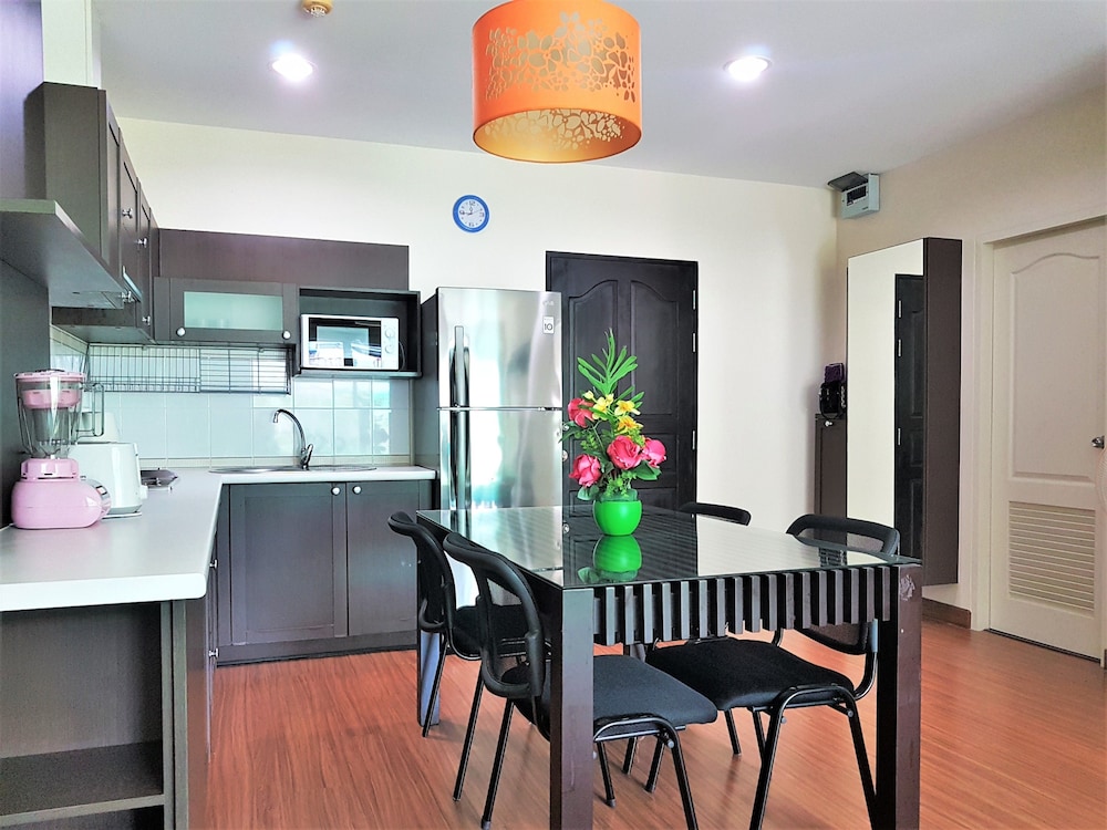 Patong Beach Phuket Villa Condo 31/50