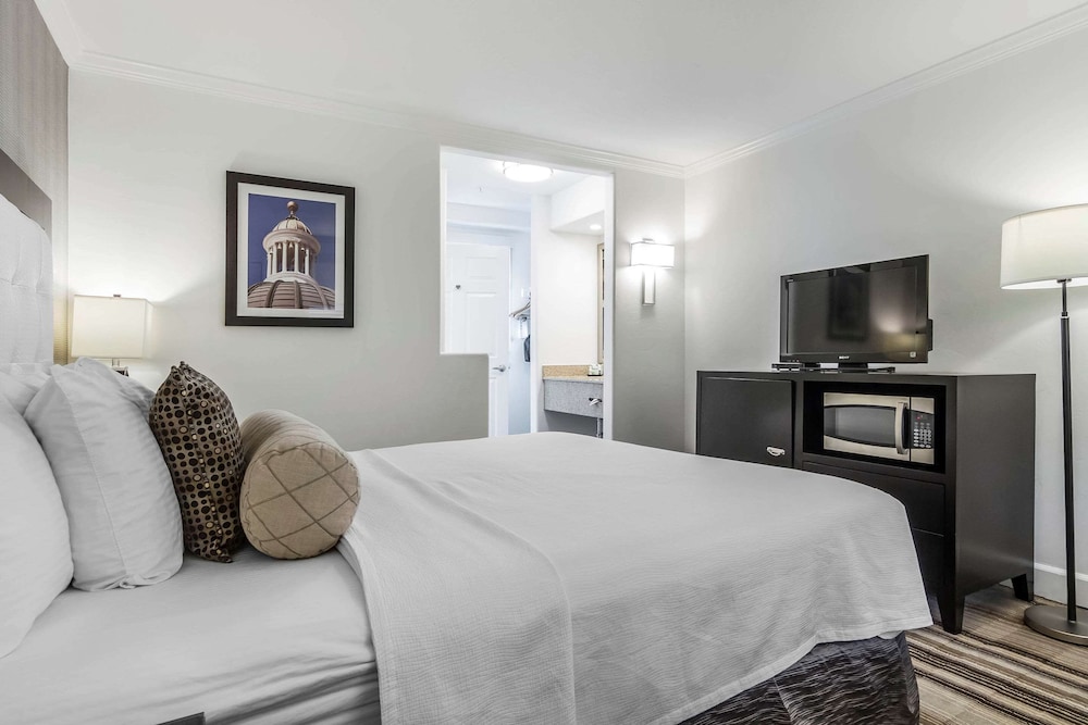 Inn Off Capitol Park Ascend Hotel Collection 12/30