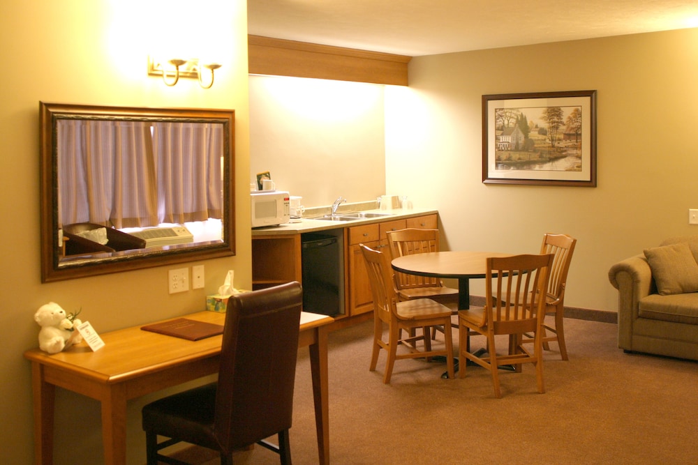 Auberge Bouctouche Inn & Suites 39/49