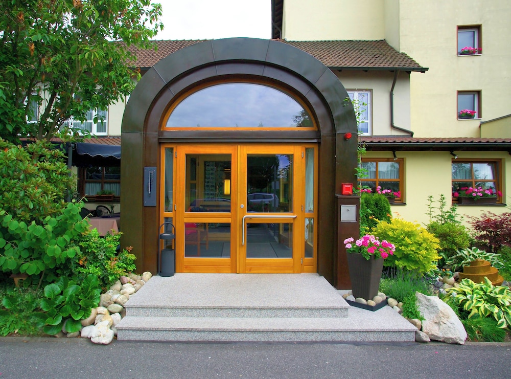 Best Western Blankenburg Hotel in COBURG
