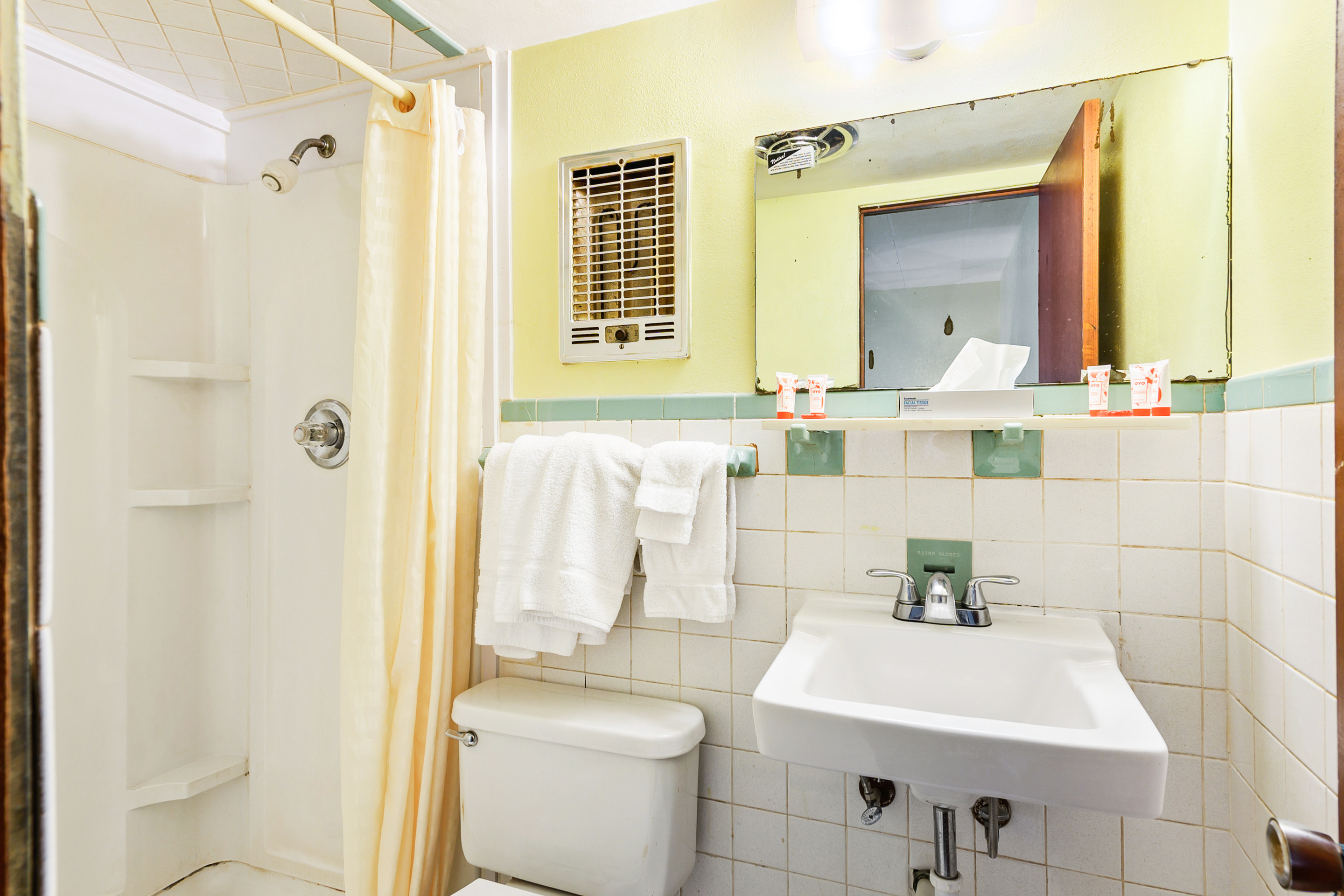 جناح بغرفة نوم واحدة، OYO Hotel Downtown Peoria I-74 5/6