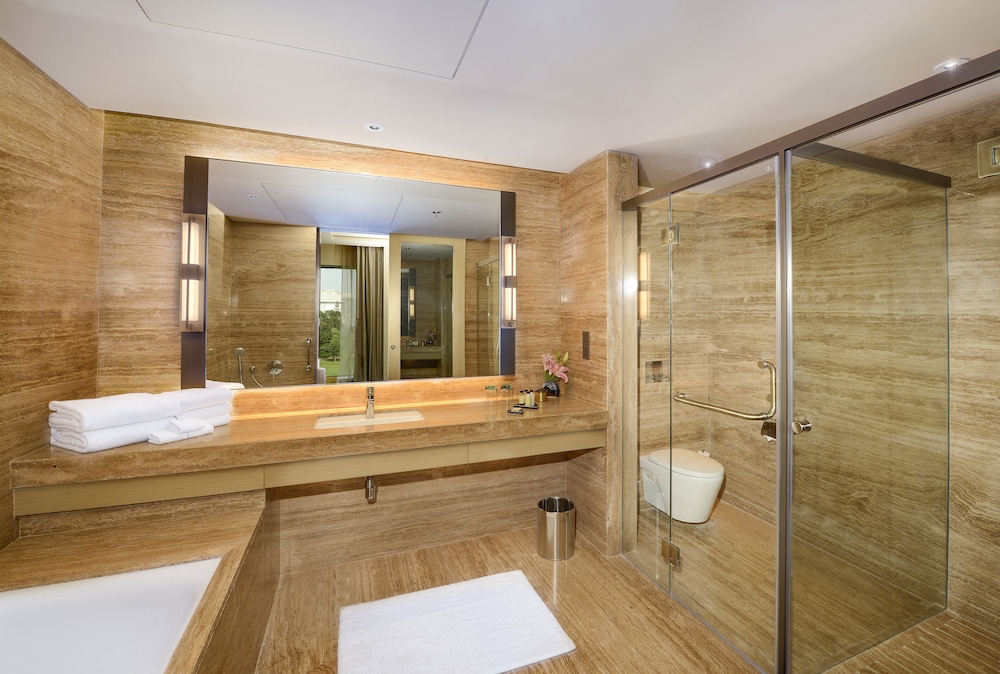 The Den Bengaluru, LXR Hotels & Resorts 48/50