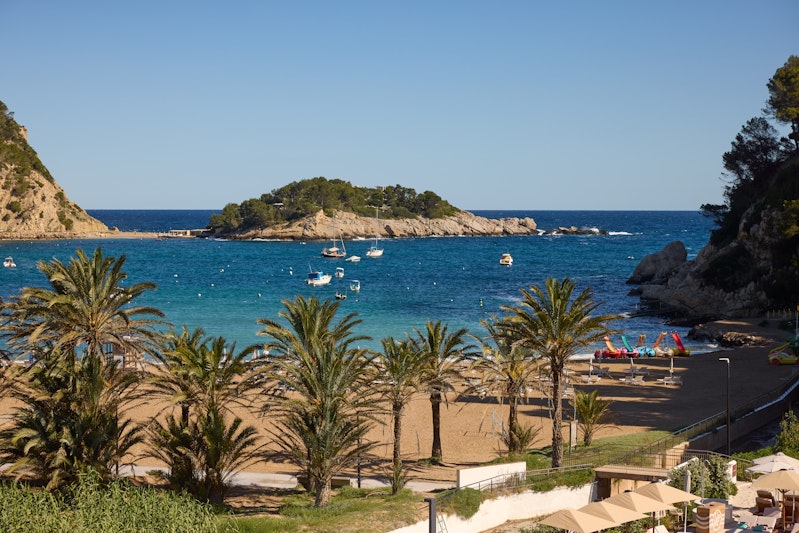 Cala San Miguel Ibiza Resort, Curio Collection by Hilton 44/49