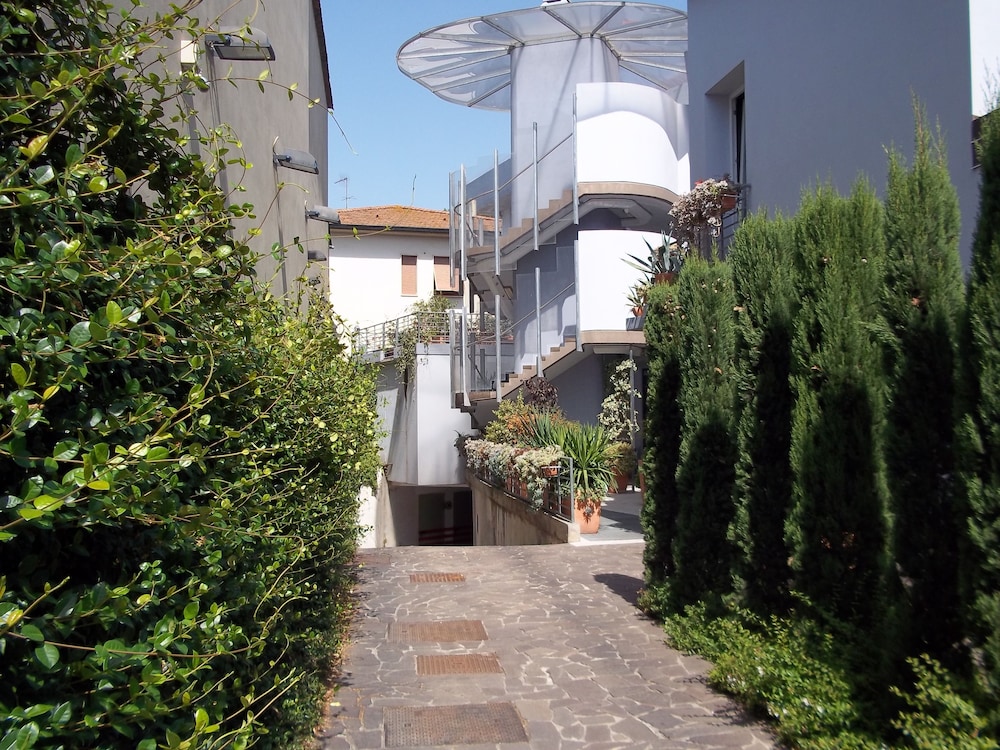Empoli Hotel 40/42