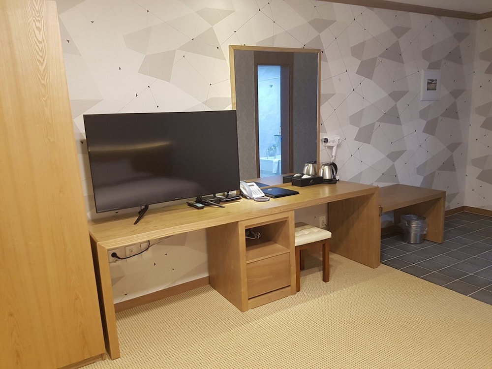 Yangyang International Airport Hotel 42/48