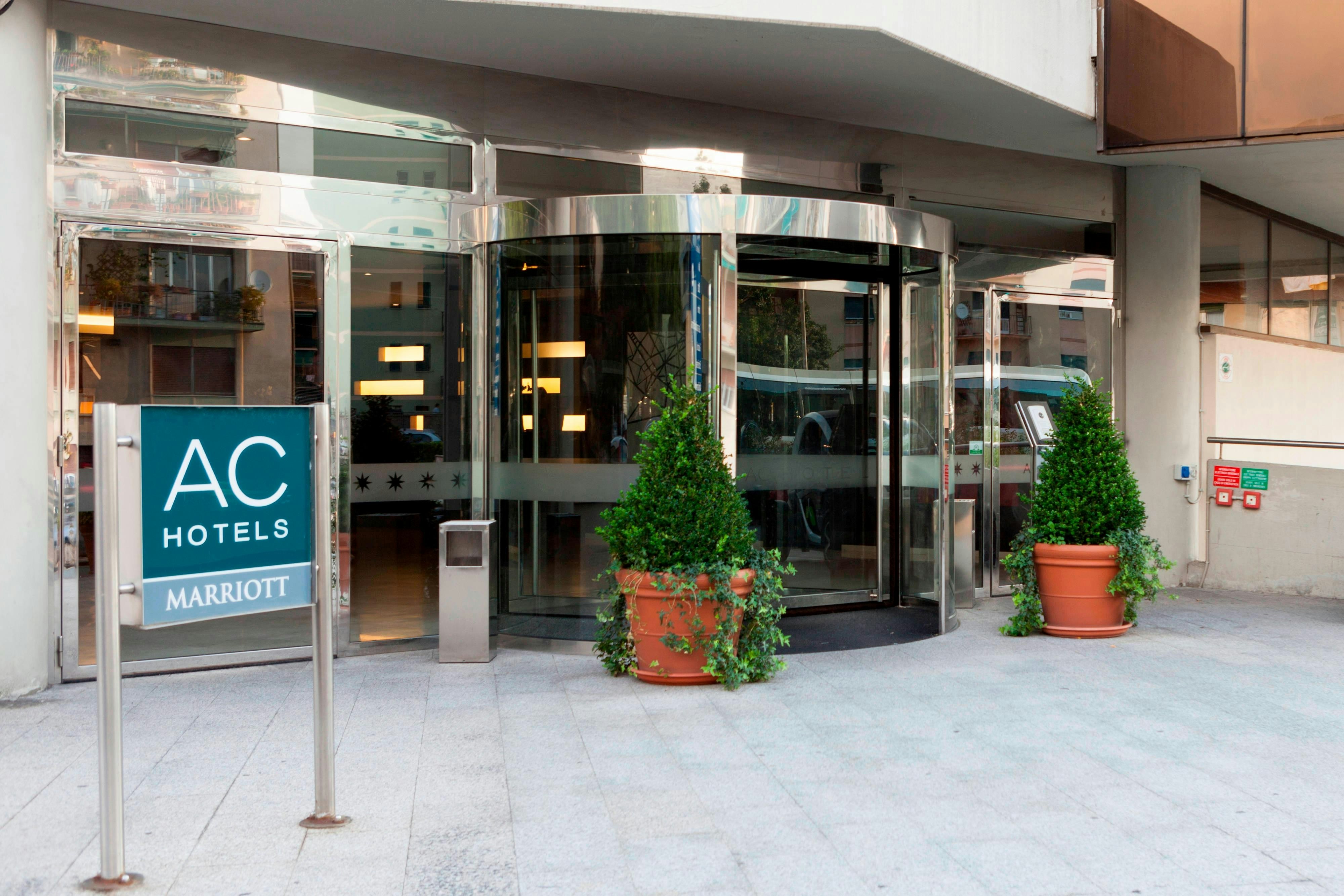 Ac Hotel Genova By Marriott 4/50