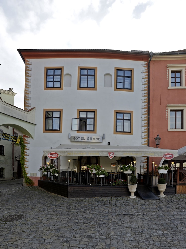 Grand Hotel 5/47