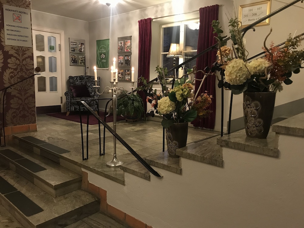Hotel Wictoria 25/45