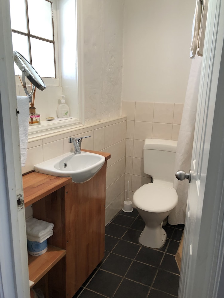 Cape Jervis Accommodation and Caravan Park 68/72