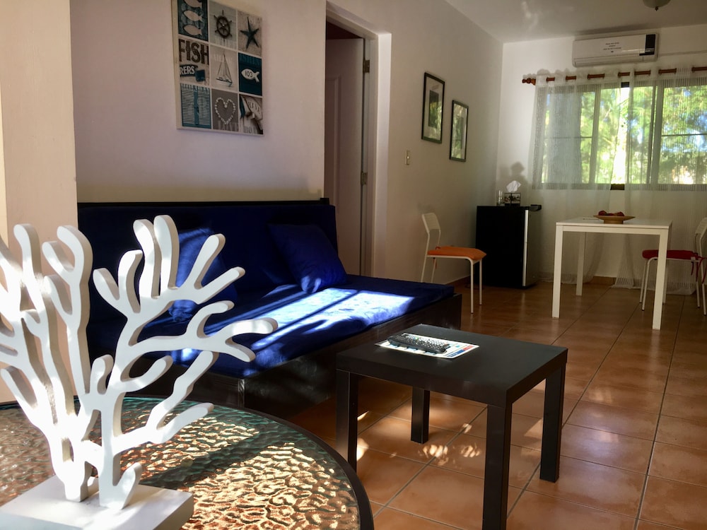 Coral Blanco Hotel 33/73