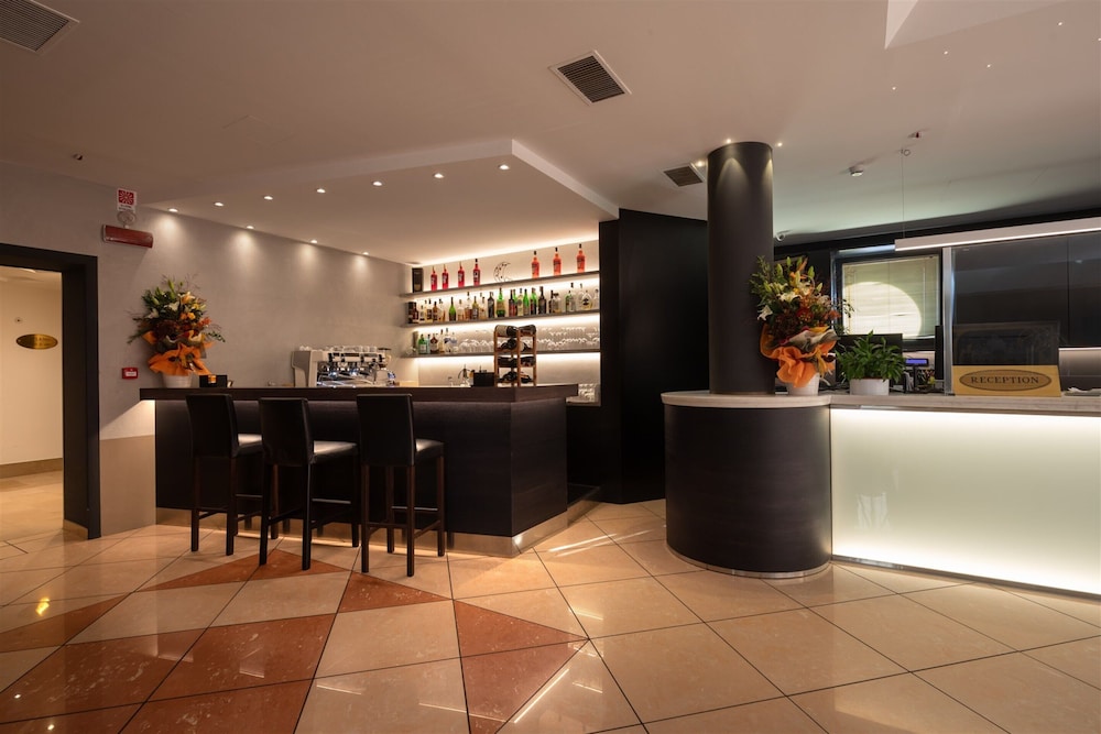 NOVENTA HOTEL 10/54