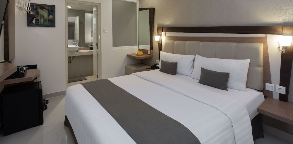Hotel Neo Kuta Jelantik 8/29