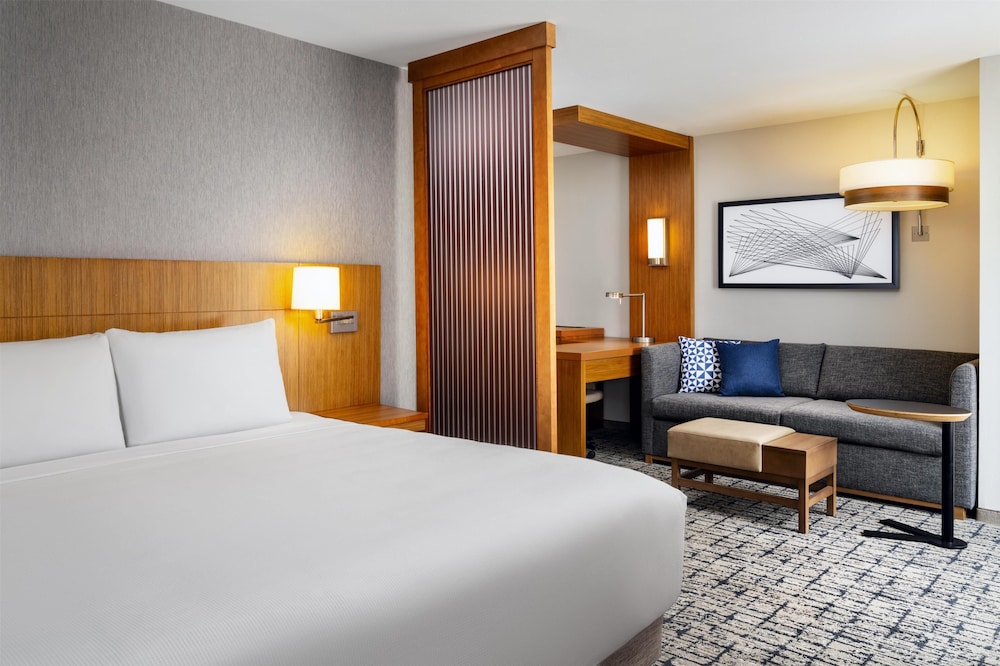 Hyatt Place Canton 15/62