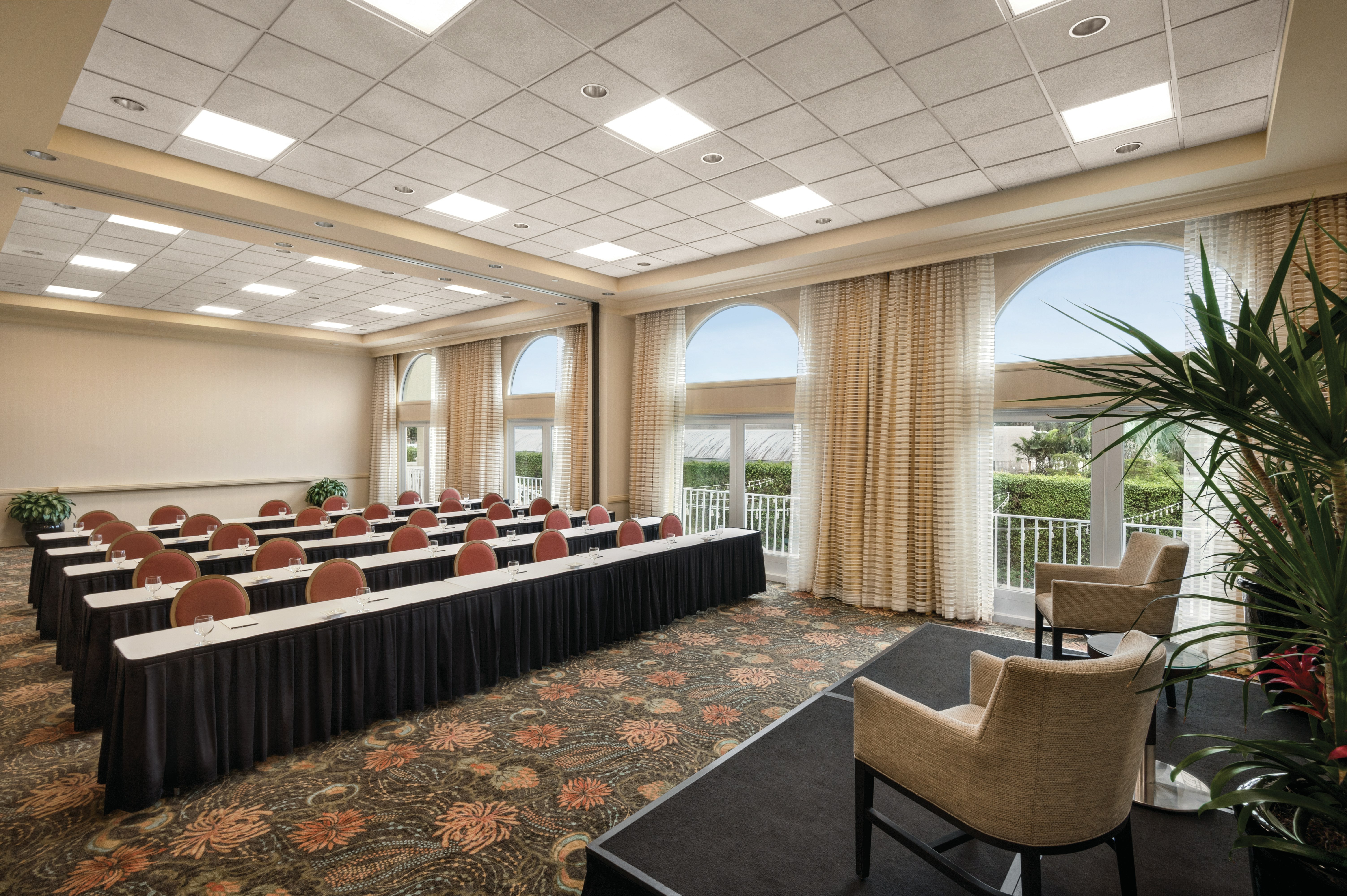 Hilton Naples 25/66