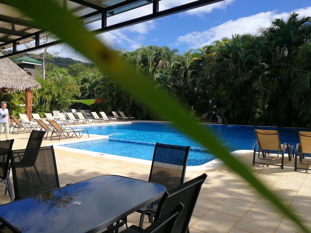 Leyenda Boutique Hotel and Spa 58/67