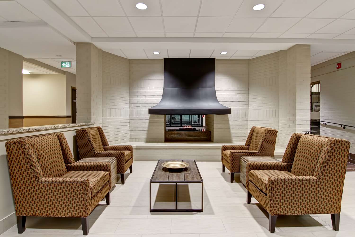 Best Western London Airport Inn Suites 50/53