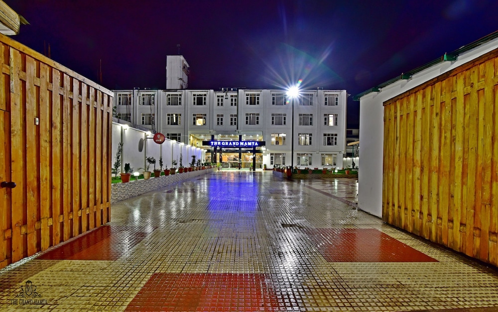 HOTEL THE GRAND MAMTA 11/23