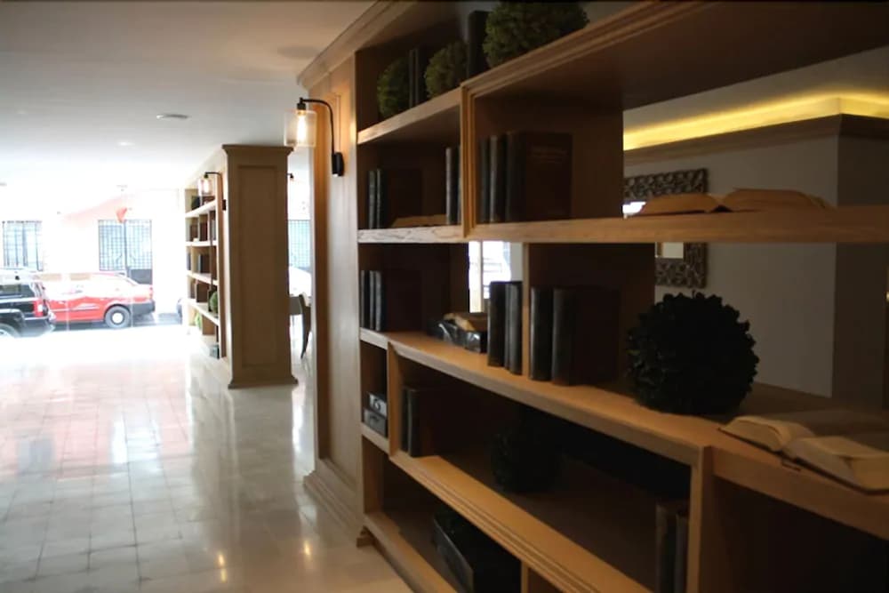 Hotel Plaza Revolucion 7/37