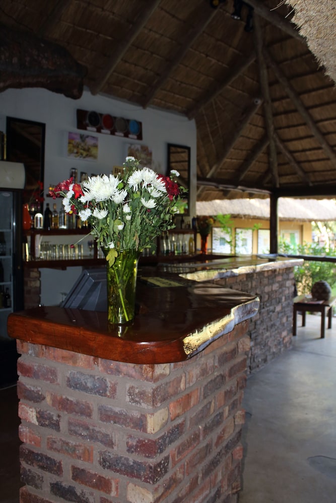 Thornhill Safari Lodge 10/70