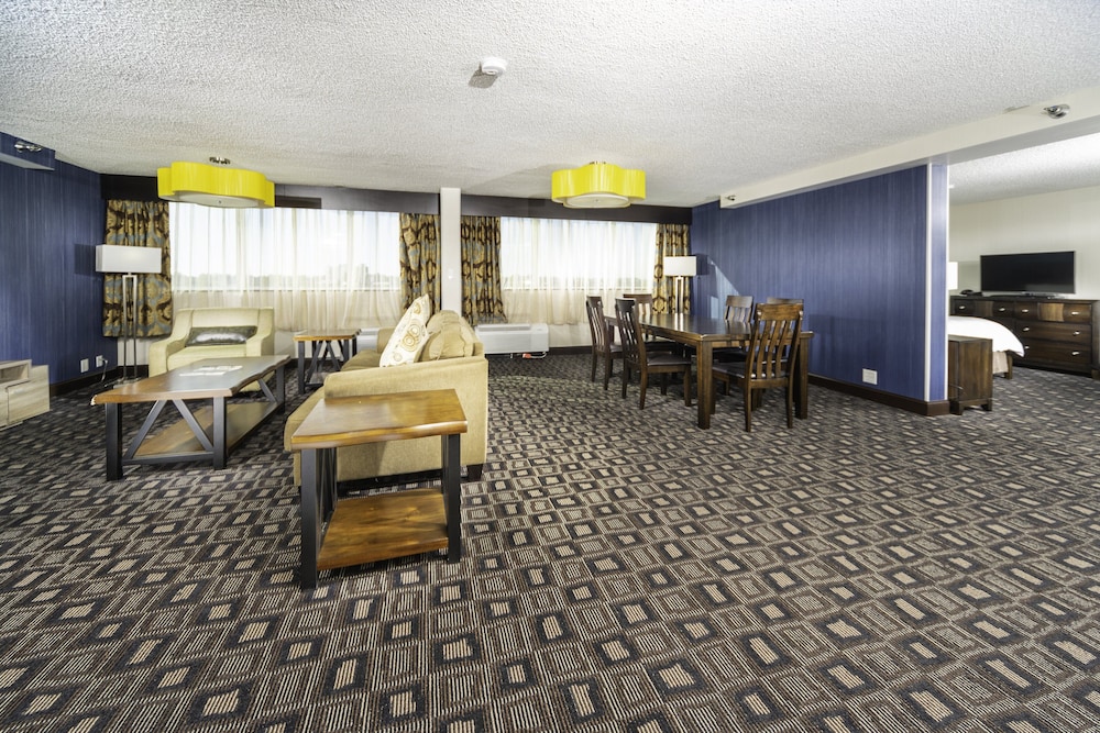 Holiday Inn Louisville East - Hurstbourne 51/78