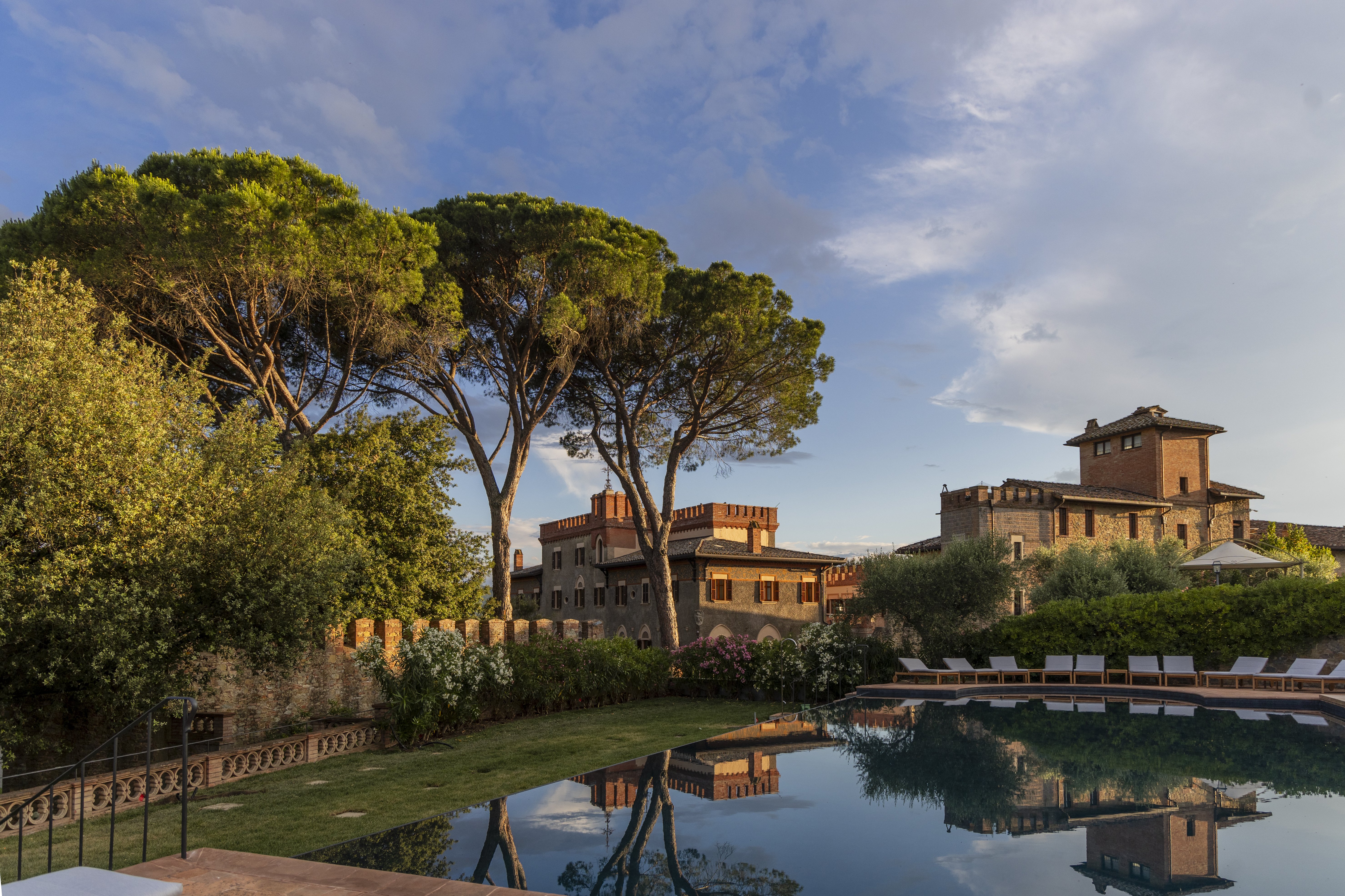 Borgo dei Conti Resort 80/89
