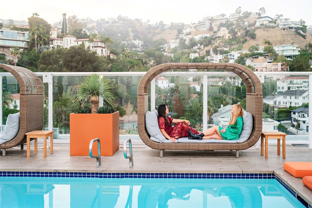 Andaz West Hollywood 73/78