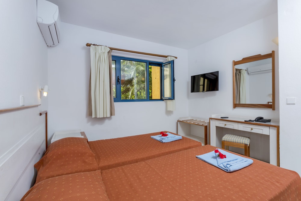 Dessole Dolphin Bay Resort 12/50