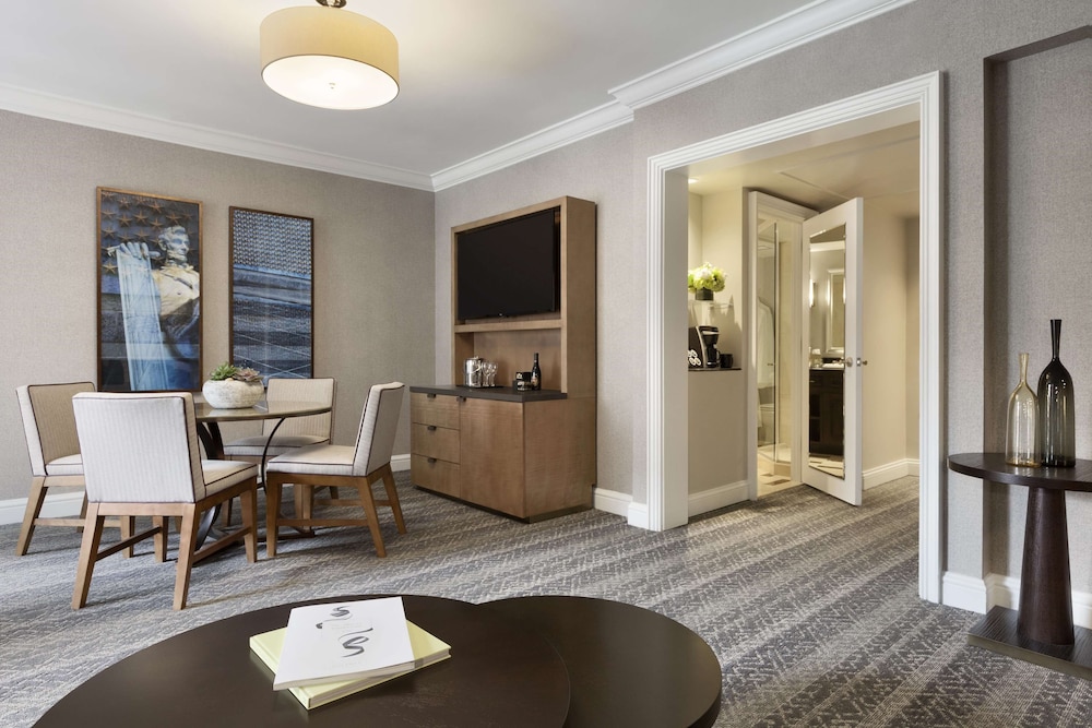 Fairmont Washington D.C. Georgetown 40/72