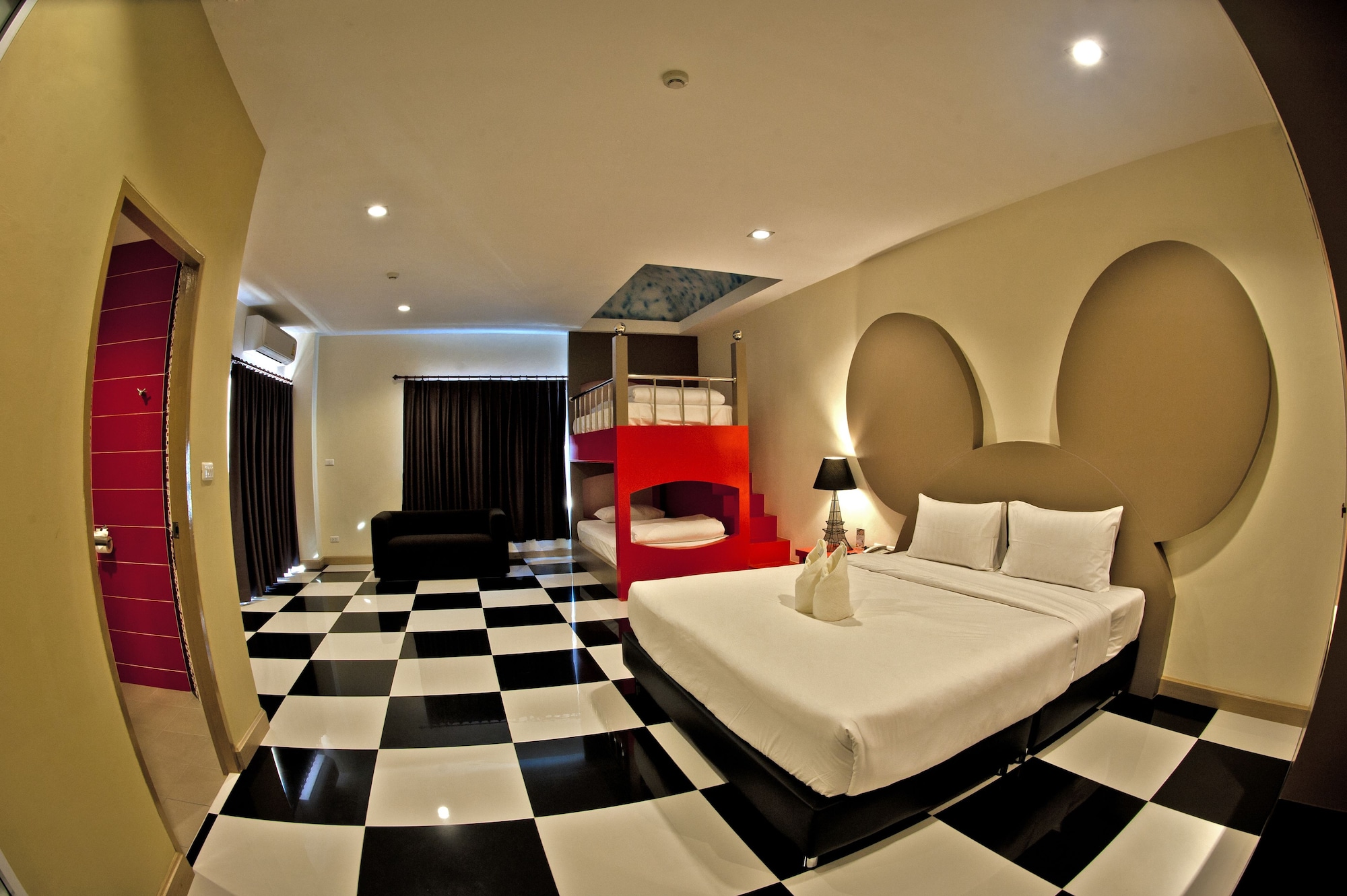 LANAI, FAMILY, TWIN BEDS, CITY VIEW