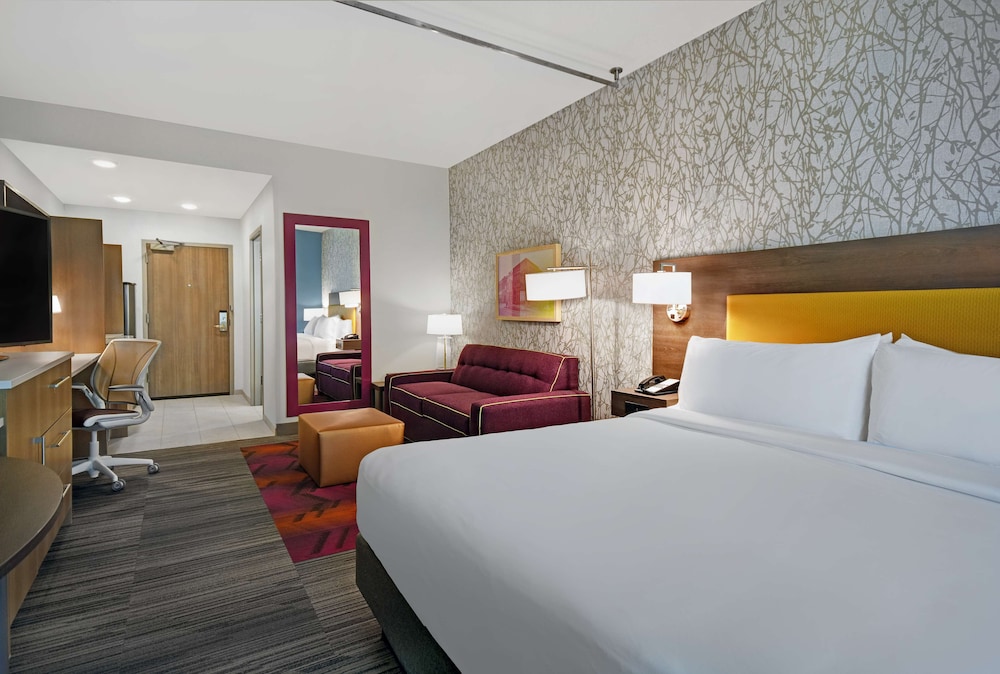 Home2 Suites by Hilton Liberty NE Kansas City MO 16/48