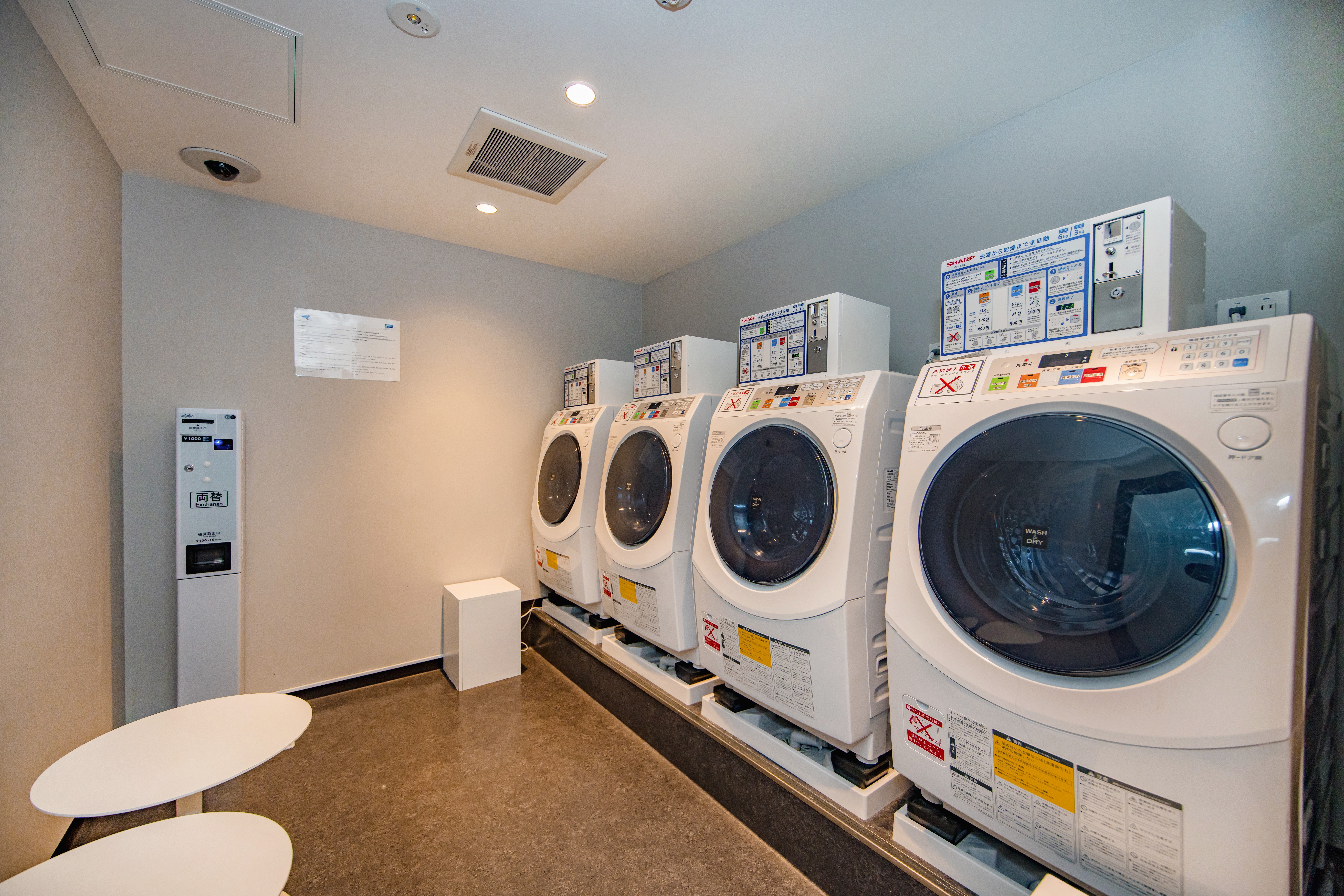 Holiday Inn Express Osaka City Centre Midosuji 51/86