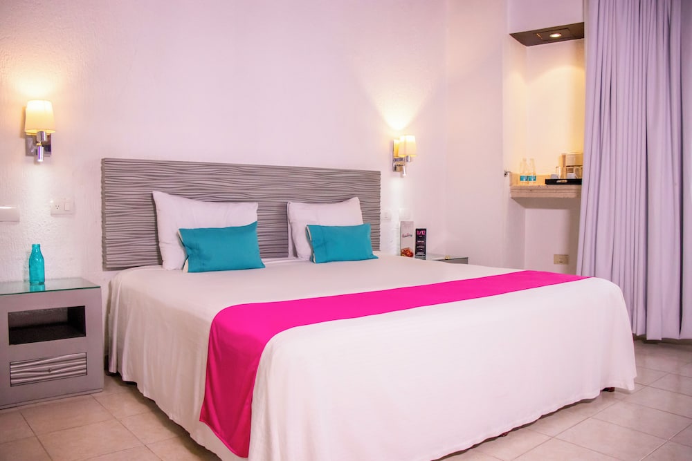 Mia City Villahermosa 11/50