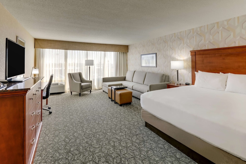 Drury Inn & Suites Marion 10/50