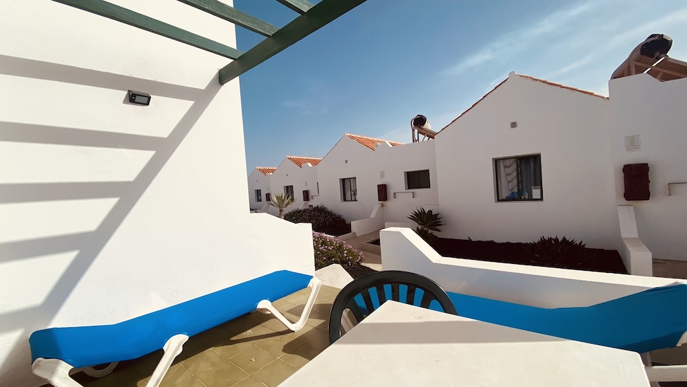 Fuertesol Bungalows 20/27