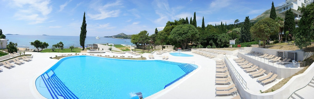 Maistra Select Villas Mlini in ZUPA DUBROVACKA