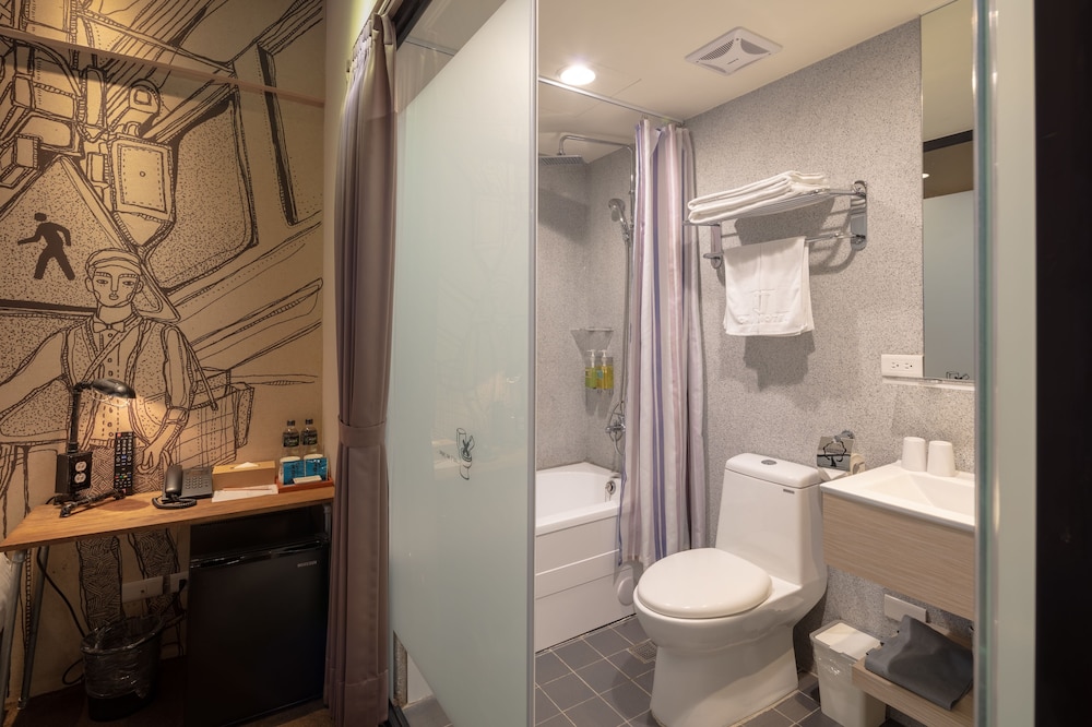 Cho Hotel 47/49