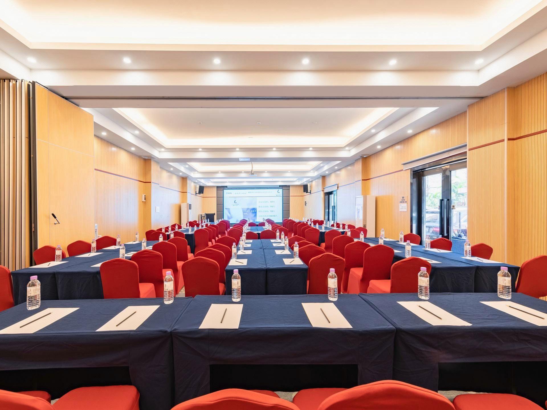 Yushan Holiday Hotel 23/27