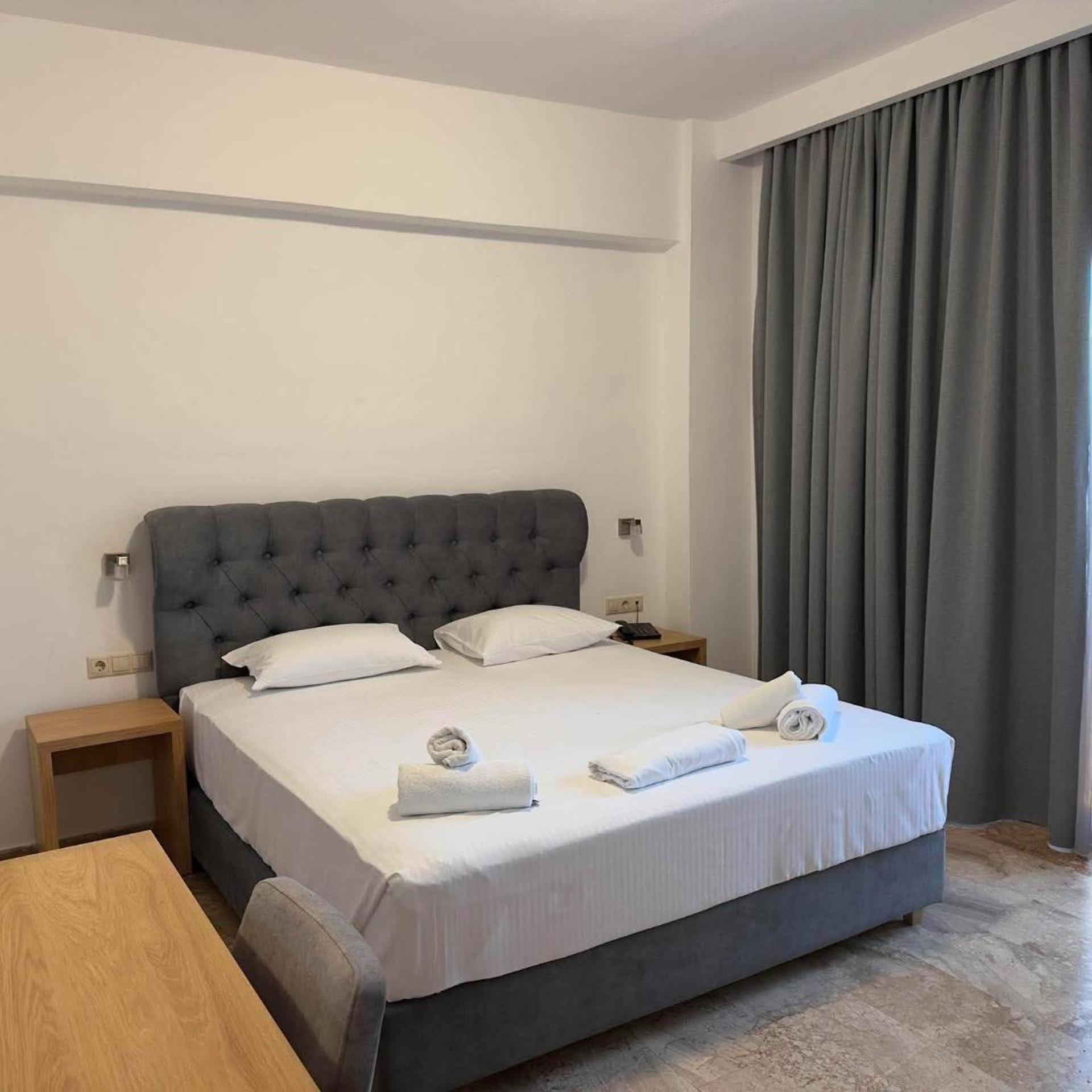 Lili Hotel 17/53