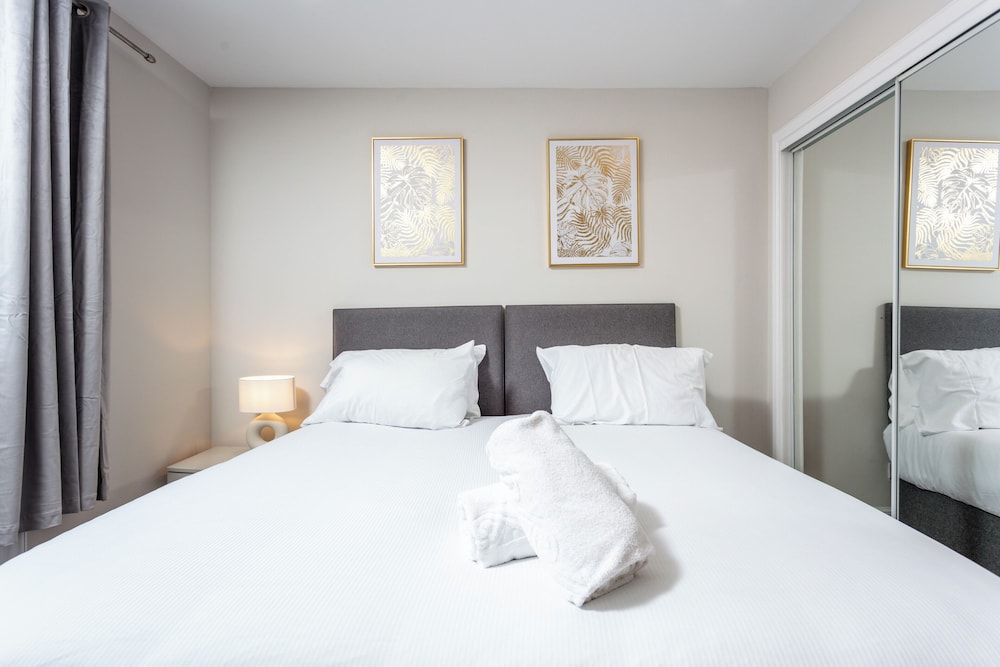 Harbour House - Donnini Apartments 4/33