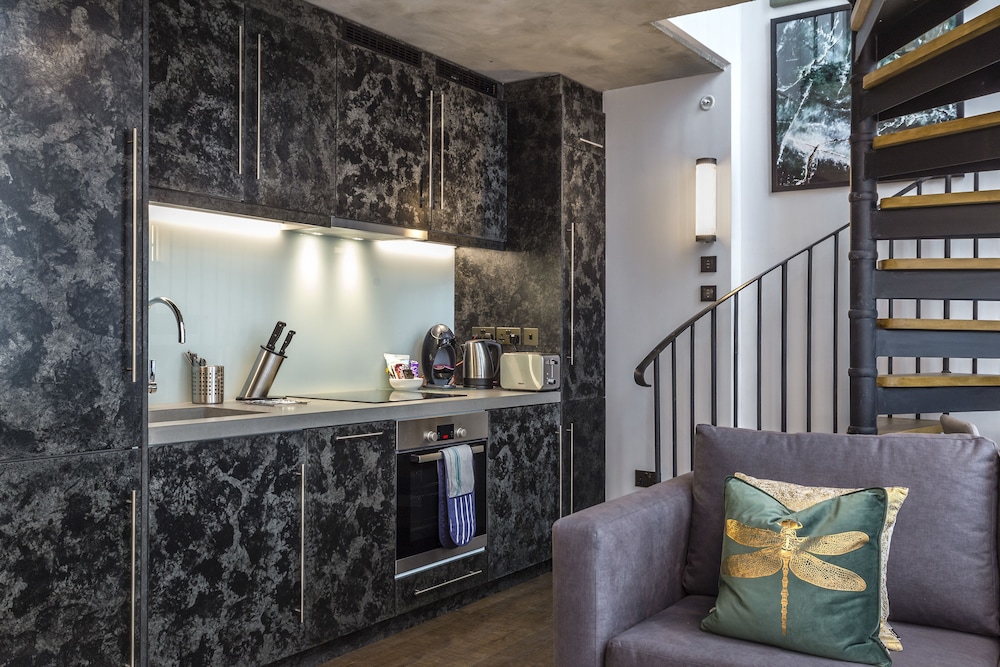 Soho Lofts by Aeria Apartments 36/40