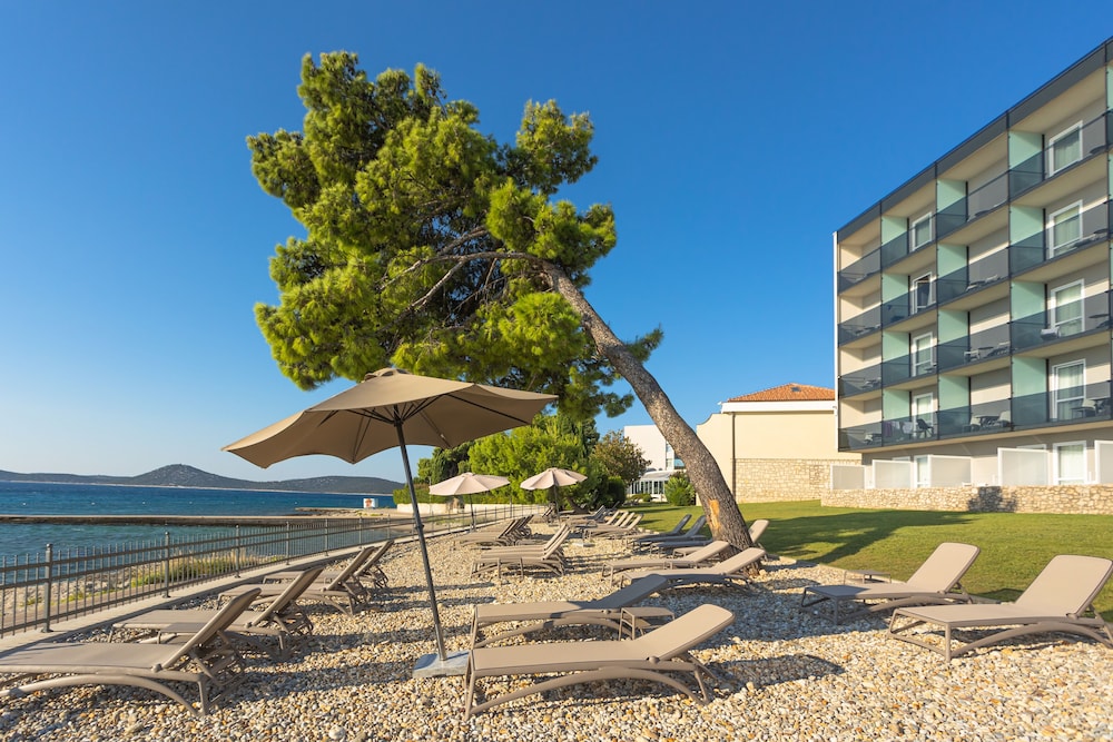 Villa Arausa Vodice 34/36