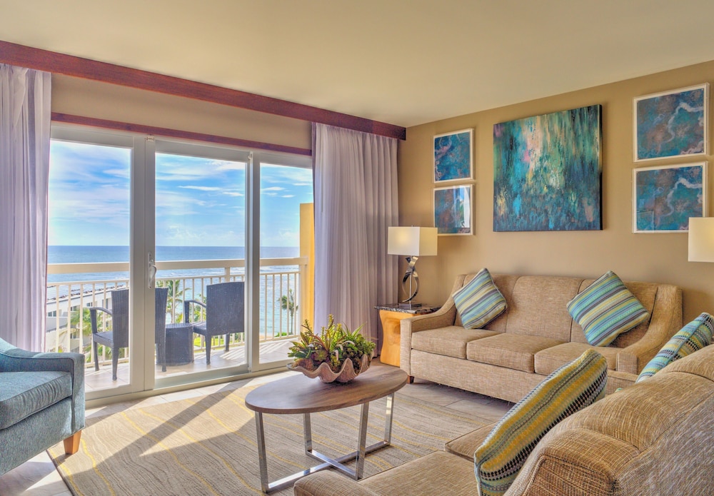 JW Marriott St. Maarten Beach Resort & Spa 25/50
