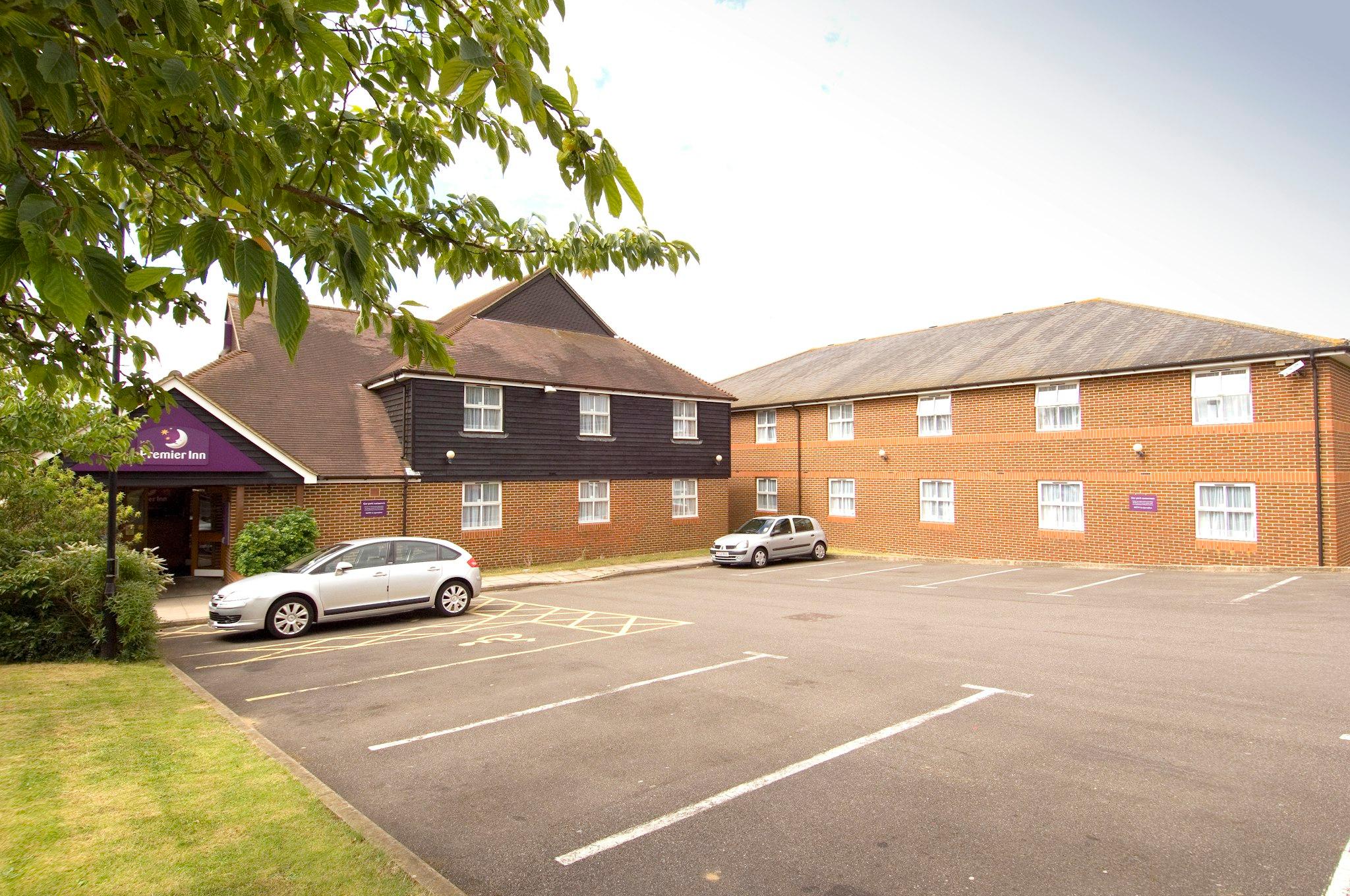 Premier Inn Ashford North 22/25