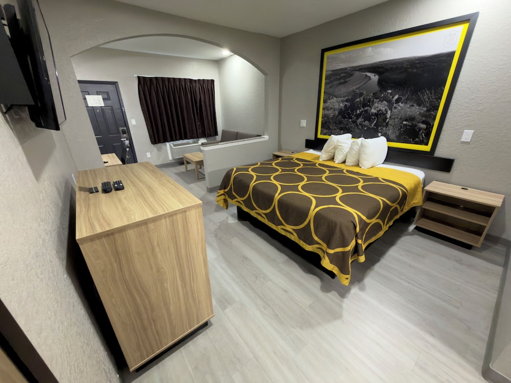 STANDARD, KING BED
