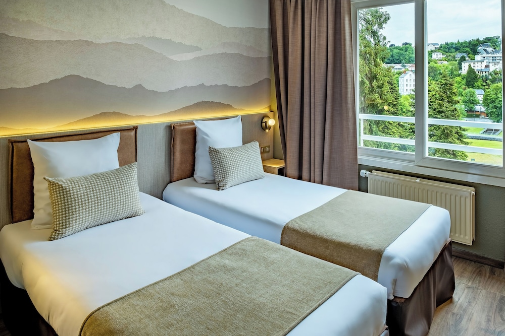 COMFORT, DOUBLE OR TWIN BED