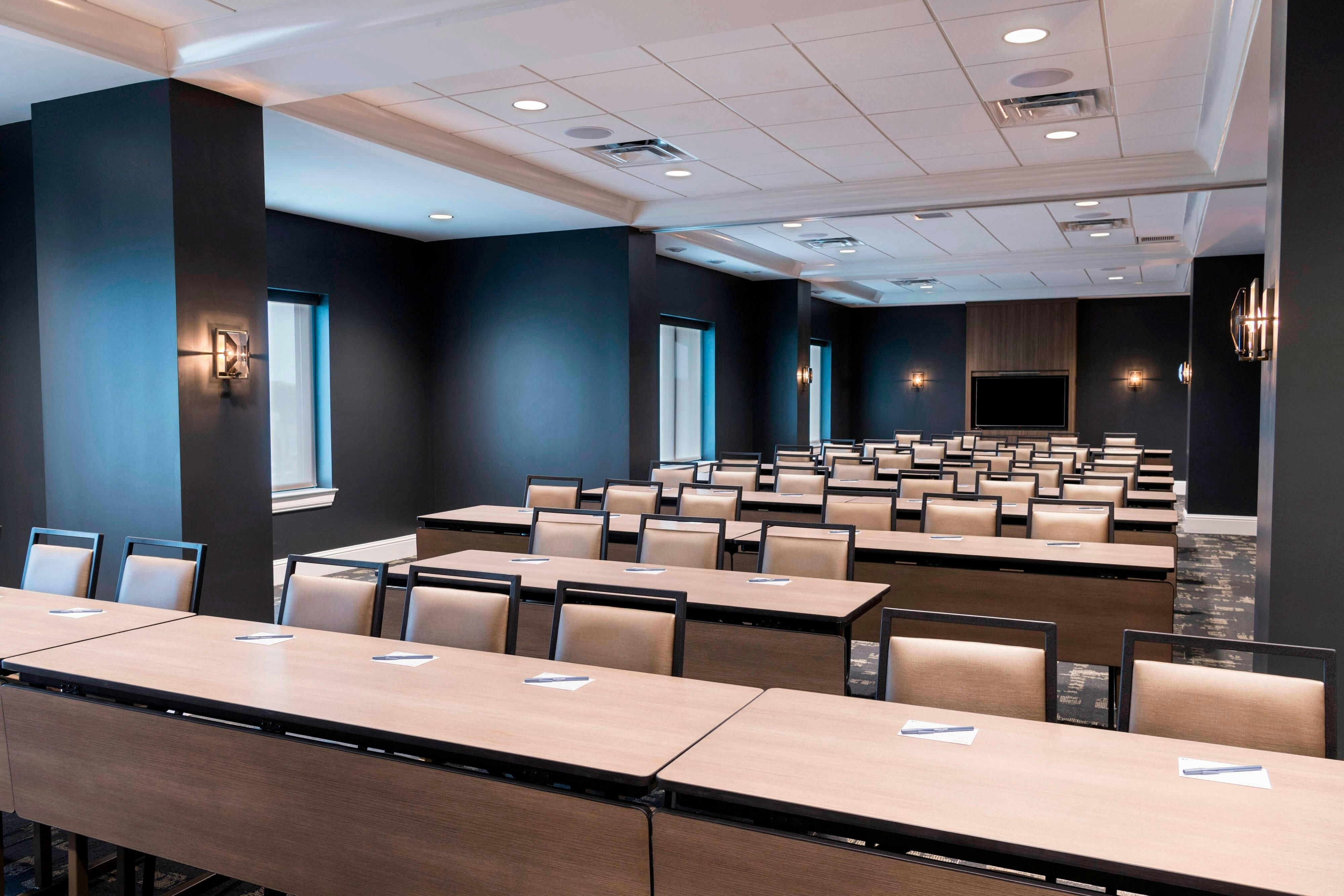SpringHill Suites Navarre Beach 14/19